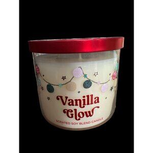 ULTA Vanilla Glow Scented‎ Soy Blend Candle 3 Wick 15 Oz Brand New, Winter Scent